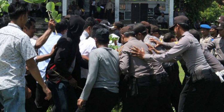 Polisi Kerahkan Ratusan Personil Di Kaliasem