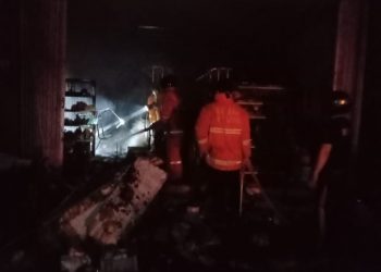 Toko Di Sukasada Ludes Terbakar, Sumber Api Masih Dalam Penyelidikan