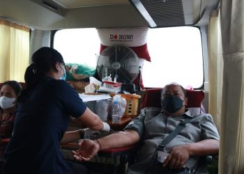 Peduli Sesama, DPRD Buleleng Lakukan Donor Darah
