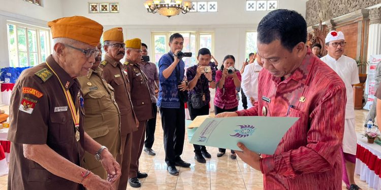 Pj Bupati Buleleng Berkomitmen Berikan Perhatian Penuh pada Veteran