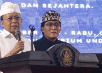 Wayan Koster Tegaskan Budaya Bali itu Prinsipil Krama Bali