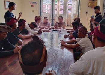 Warga Eks Timtim Datangi Kantor UPTD KPH Bali Utara, Desak Hentikan Perkara Pembakaran Hutan
