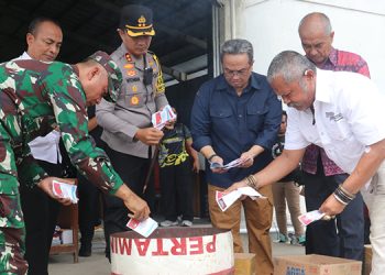 Ribuan Surat Suara Lebih dan Rusak Dimusnahkan KPU Buleleng